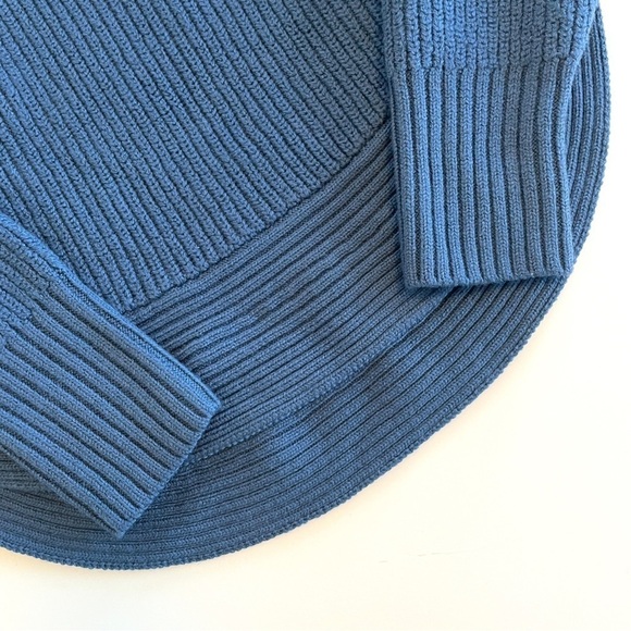 ARITZIA Wilfred Free Asianna Merino Wool Sweater - Picture 9 of 11